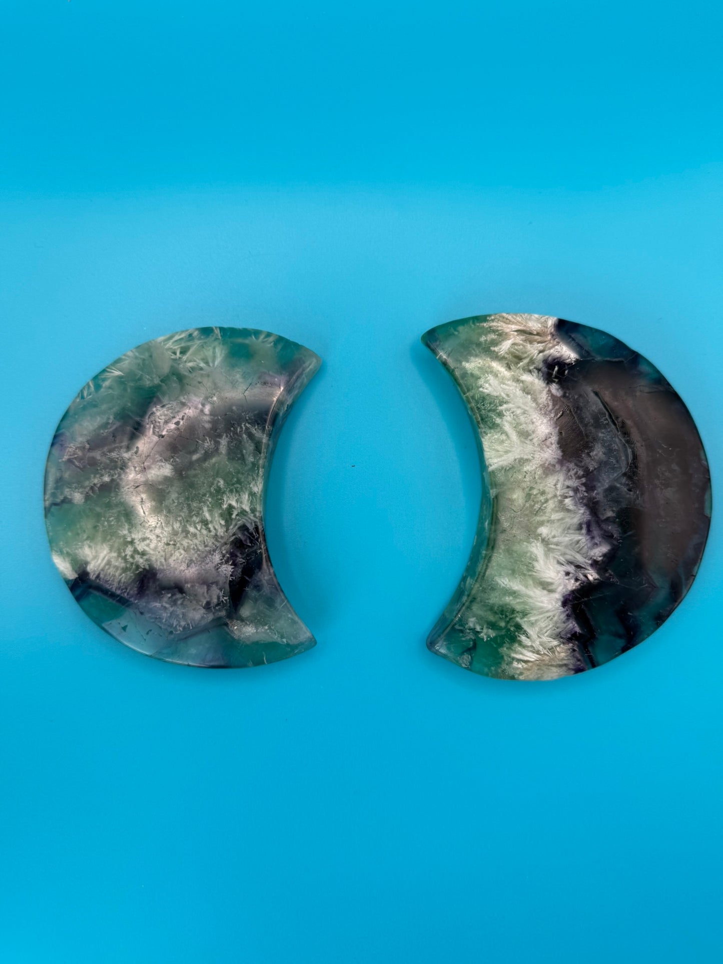 XL Feather Fluorite Moon - with Stand