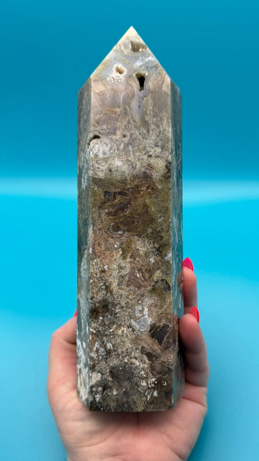 XXL Moss Agate Tower - Statement