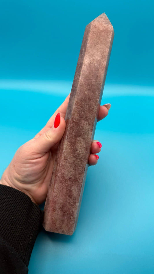 XL Strawberry Quartz Tower - Statement
